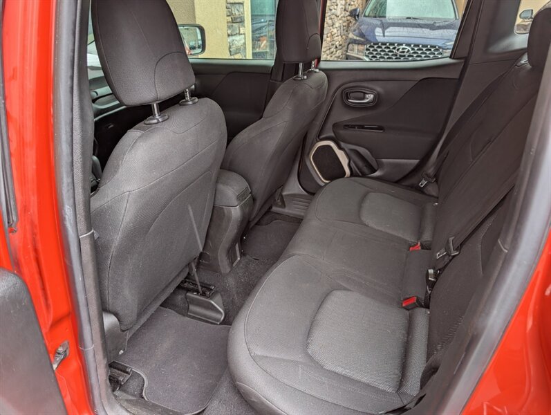 Used 2017 Jeep Renegade Sport w/ Power & Air Group FWD image 26