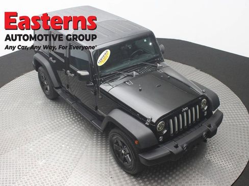 Used 2016 Jeep Wrangler Unlimited Sport w/ Quick Order Package 24S AWD/4WD image 3