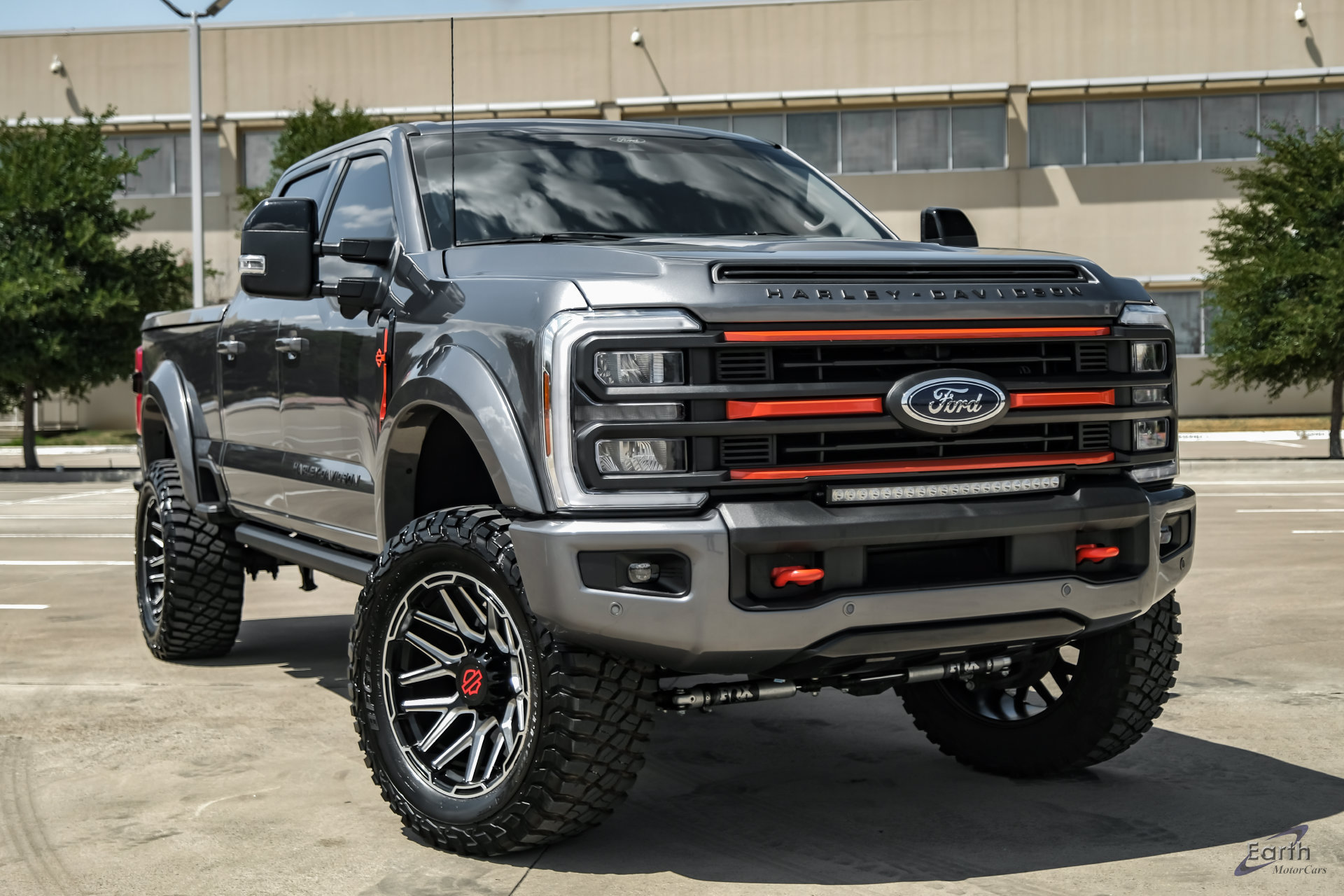 Used 2024 Ford F250 Lariat w/ Lariat Ultimate Package AWD/4WD image 25