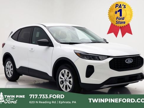 Used 2025 Ford Escape Active image 1