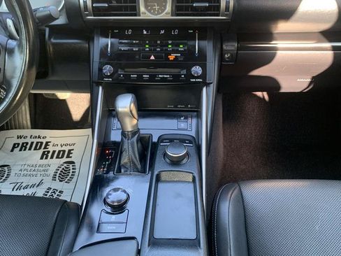 Used 2014 Lexus IS 250 w/ Premium Package RWD image 11