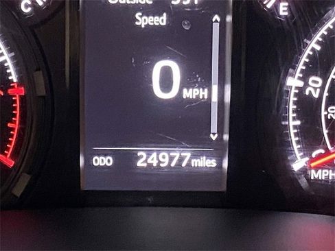 Used 2024 Toyota 4Runner SR5 Premium image 32