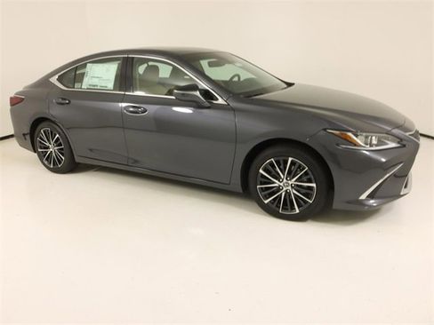 New 2025 Lexus ES 350 350 w/ Premium Package image 5