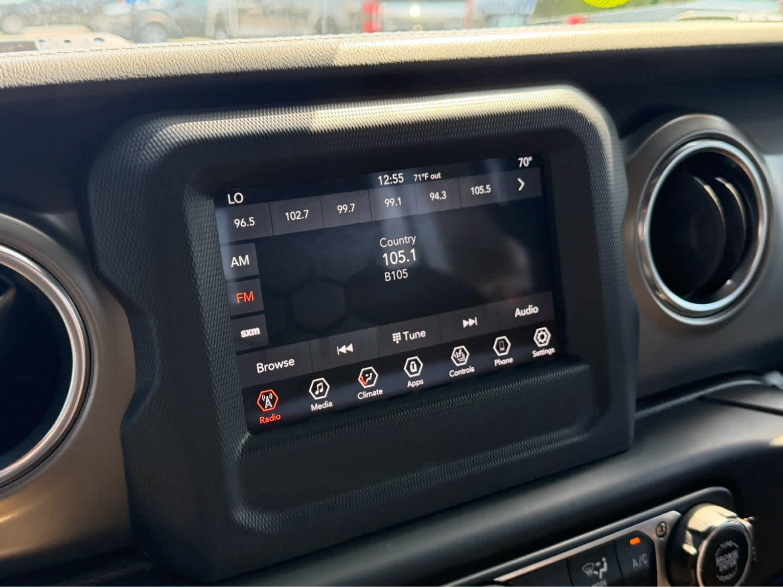 Used 2020 Jeep Gladiator Rubicon w/ LED Lighting Group AWD/4WD image 29