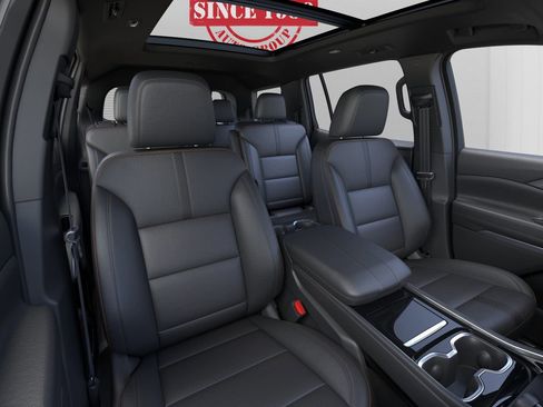 New 2026 Chevrolet Traverse High Country FWD image 41