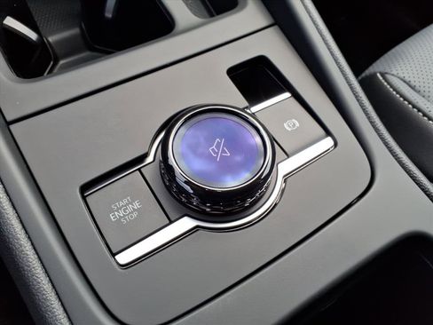 New 2026 Volkswagen Tiguan SE R-Line image 16