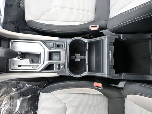 Used 2023 Subaru Forester AWD/4WD image 33