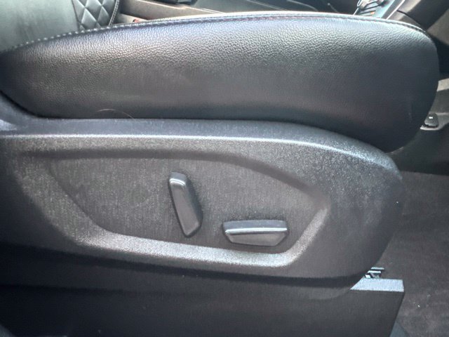 Used 2024 Ford Edge Titanium AWD/4WD image 45