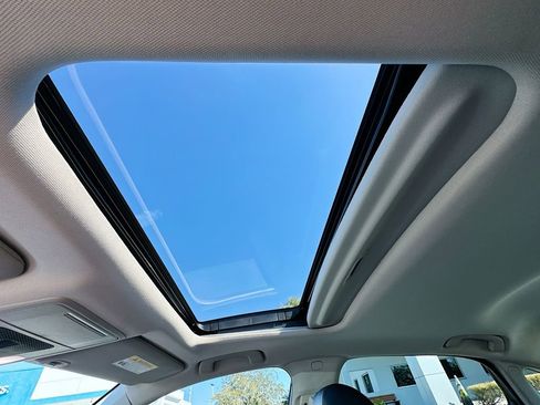 Used 2024 Honda Civic Touring image 23