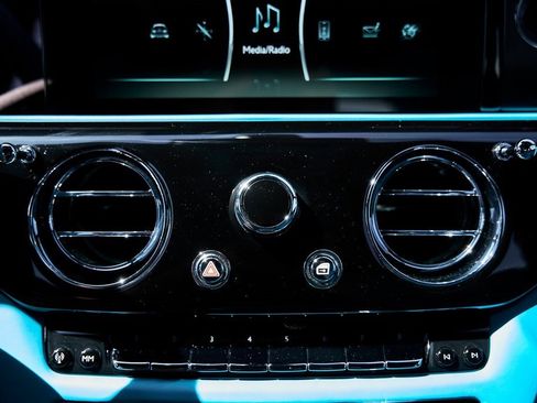 Used 2024 Rolls-Royce Ghost Base image 77