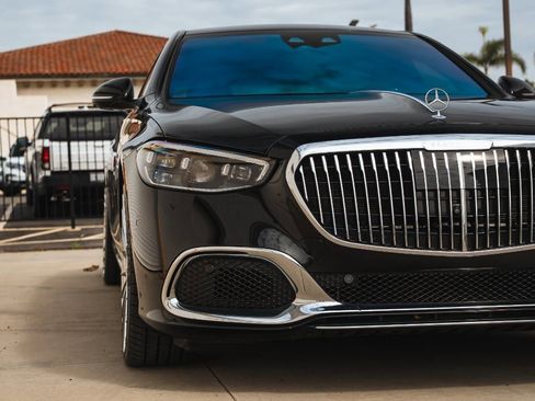 Used 2023 Mercedes-Benz Maybach S 580 4MATIC image 5