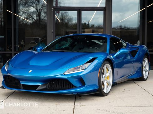 Used 2021 Ferrari F8 Tributo image 7