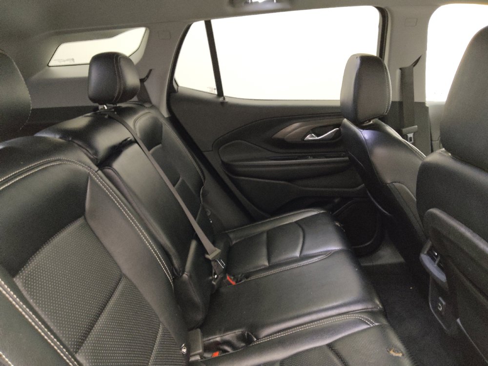 Used 2022 GMC Terrain SLE w/ Driver Convenience Package FWD image 19