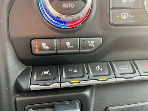 Used 2020 GMC Sierra 1500 SLT w/ SLT Premium Plus Package image 31