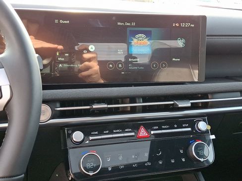 New 2026 Hyundai Santa Cruz Limited AWD/4WD image 8