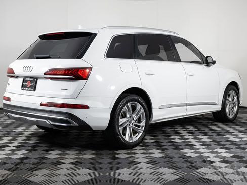 Used 2021 Audi Q7 2.0T Premium w/ Convenience Package image 8