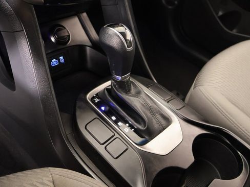 Used 2018 Hyundai Santa Fe Sport image 7