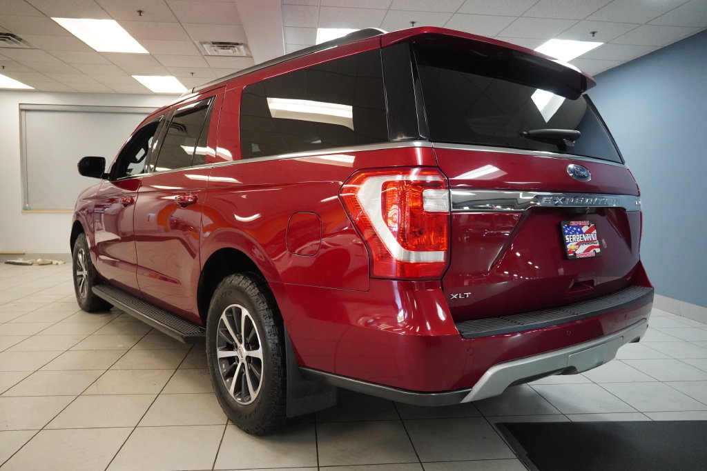Used 2018 Ford Expedition Max XLT AWD/4WD image 3