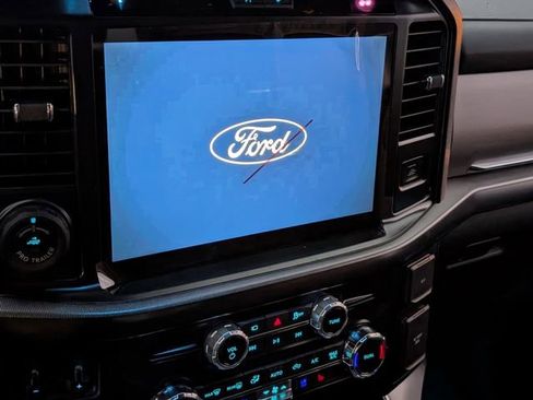 New 2025 Ford F150 Platinum w/ FX4 Off-Road Package image 11