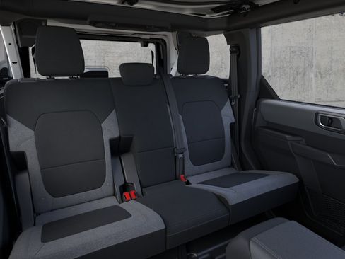 New 2026 Ford Bronco Big Bend AWD/4WD image 13