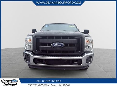 Used 2016 Ford F250 XL w/ Power Equipment Group RWD image 2