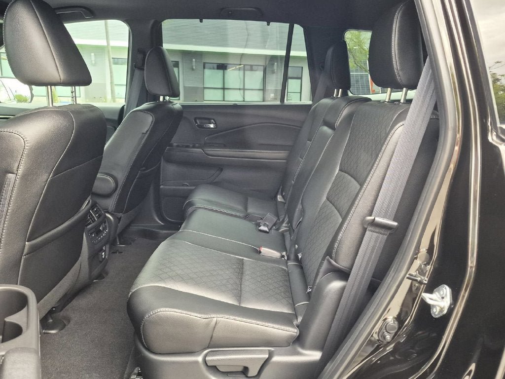 Used 2021 Honda Passport Elite image 28