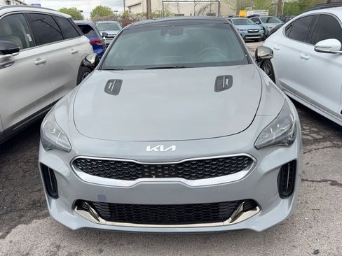 Used 2020 Kia Stinger GT2 image 1