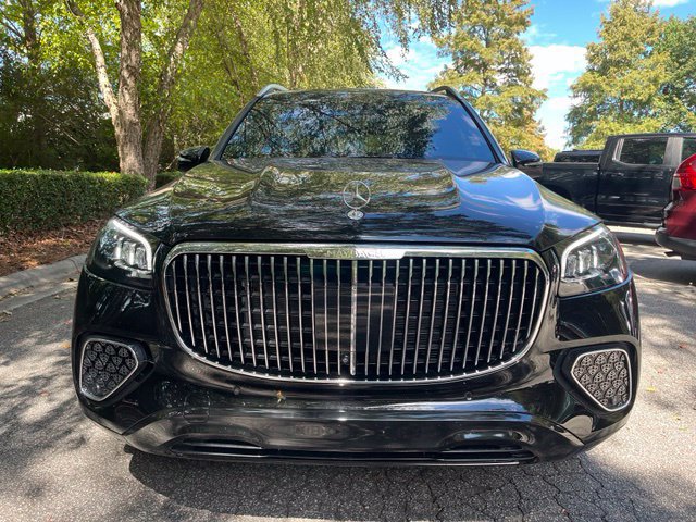 Used 2025 Mercedes-Benz Maybach GLS 600 4MATIC image 3