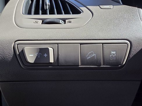 Used 2013 Hyundai Tucson Limited w/ Premium Pkg FWD image 29