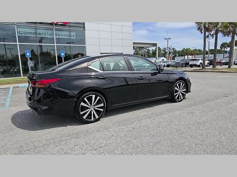 Used 2021 Nissan Altima 2.5 SR w/ SR Premium Package FWD image 33