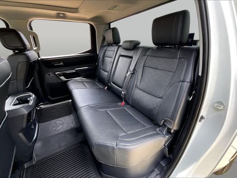 Used 2024 Toyota Tundra Limited AWD/4WD image 21