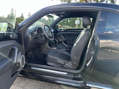 Used 2012 Volkswagen Beetle 2.5 FWD image 10
