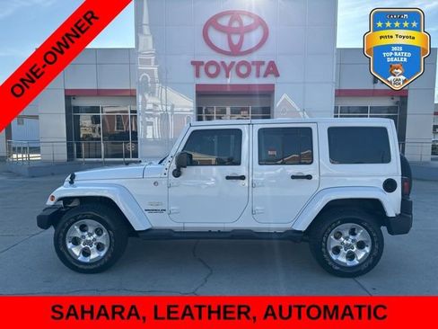 Used 2014 Jeep Wrangler Unlimited Sahara w/ Max Tow Package image 8