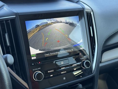 Used 2022 Subaru Forester Limited image 34