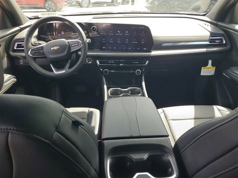 New 2026 Chevrolet Traverse LT w/ Driver Confidence Package image 14