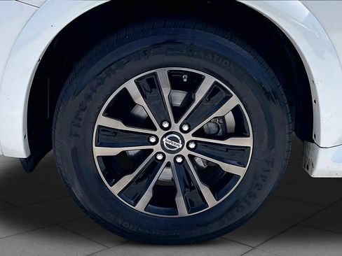 Used 2019 Nissan Armada Platinum w/ Captain's Chairs Package image 10