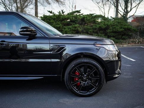 Used 2020 Land Rover Range Rover Sport HST image 12