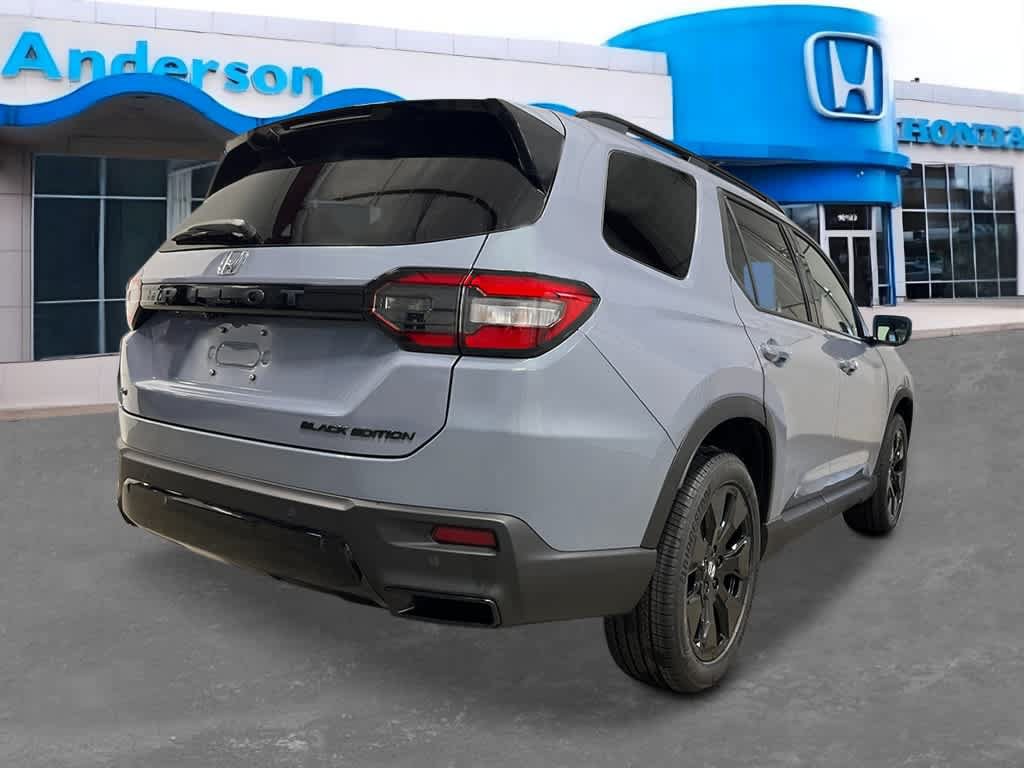 New 2026 Honda Pilot Black Edition image 5