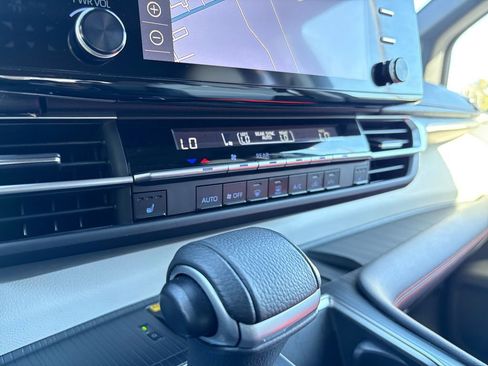 Used 2023 Toyota Sienna XSE image 30