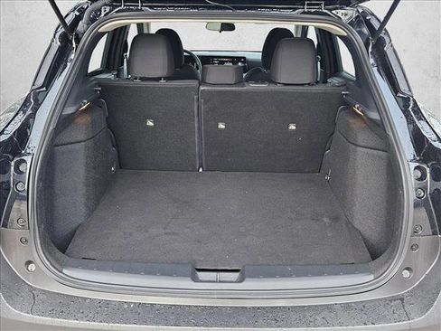 Used 2025 Nissan Kicks SV w/ Charging Package AWD/4WD image 7