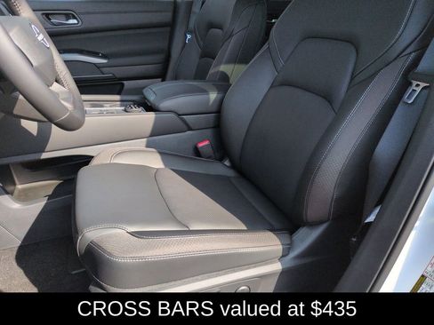 New 2026 Nissan Pathfinder SL w/ SL Premium Package AWD/4WD image 6