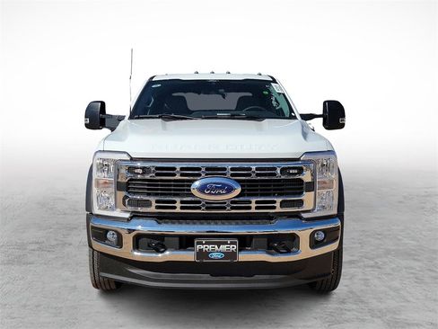 New 2024 Ford F550 XL image 3
