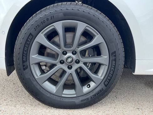 Used 2024 Land Rover Range Rover Sport Dynamic SE image 33