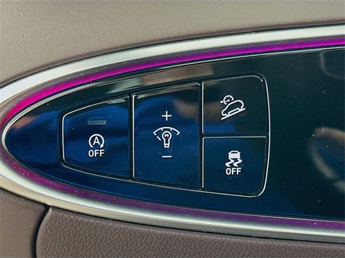 Used 2023 Genesis GV70 2.5T Advanced w/ Advanced Package image 21