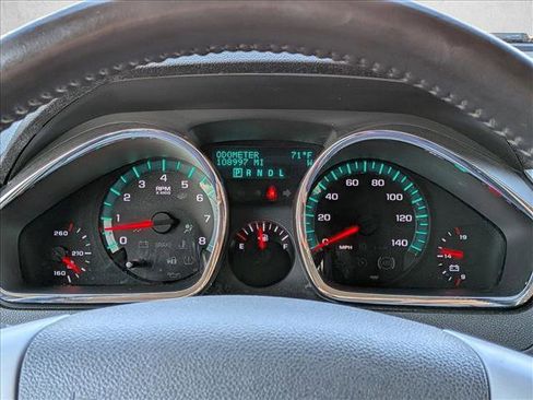 Used 2012 Chevrolet Traverse LT image 11