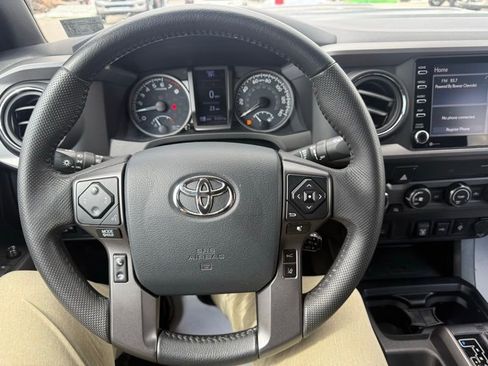 Used 2020 Toyota Tacoma TRD Sport image 23
