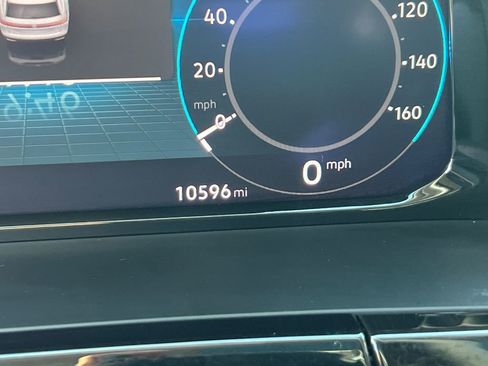 Certified 2025 Volkswagen Atlas SE w/ Panoramic Sunroof Package image 25