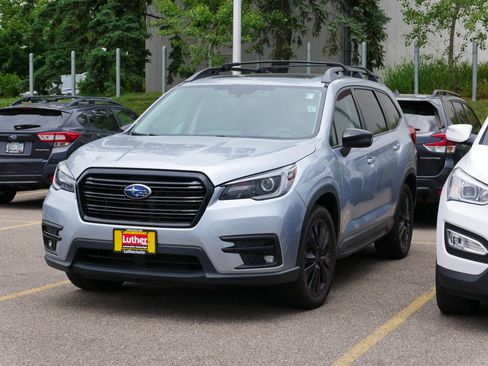 Used 2022 Subaru Ascent Onyx Edition AWD/4WD image 3