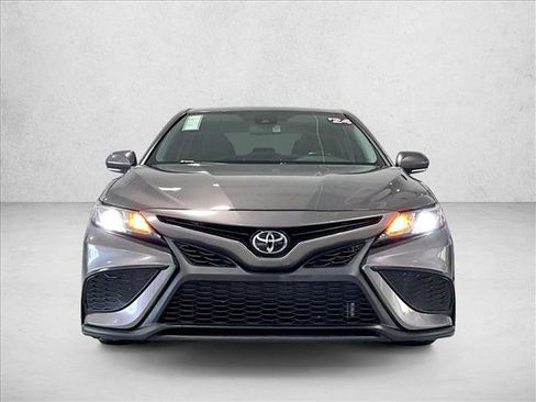 Used 2024 Toyota Camry SE w/ Convenience Package FWD image 3