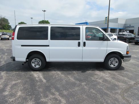 Certified 2016 Chevrolet Express 3500 LT w/ LT Preferred Equipment Group RWD image 6